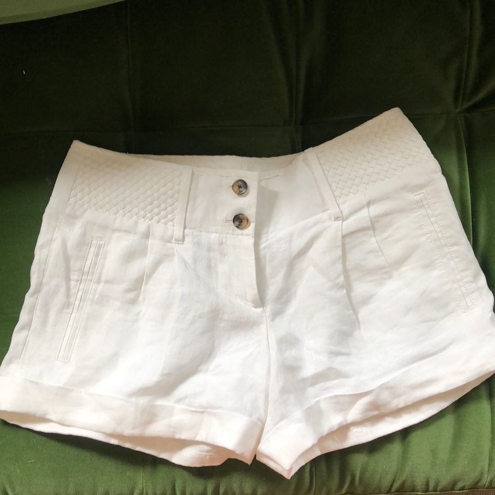 LOFT White Linen shorts size 6